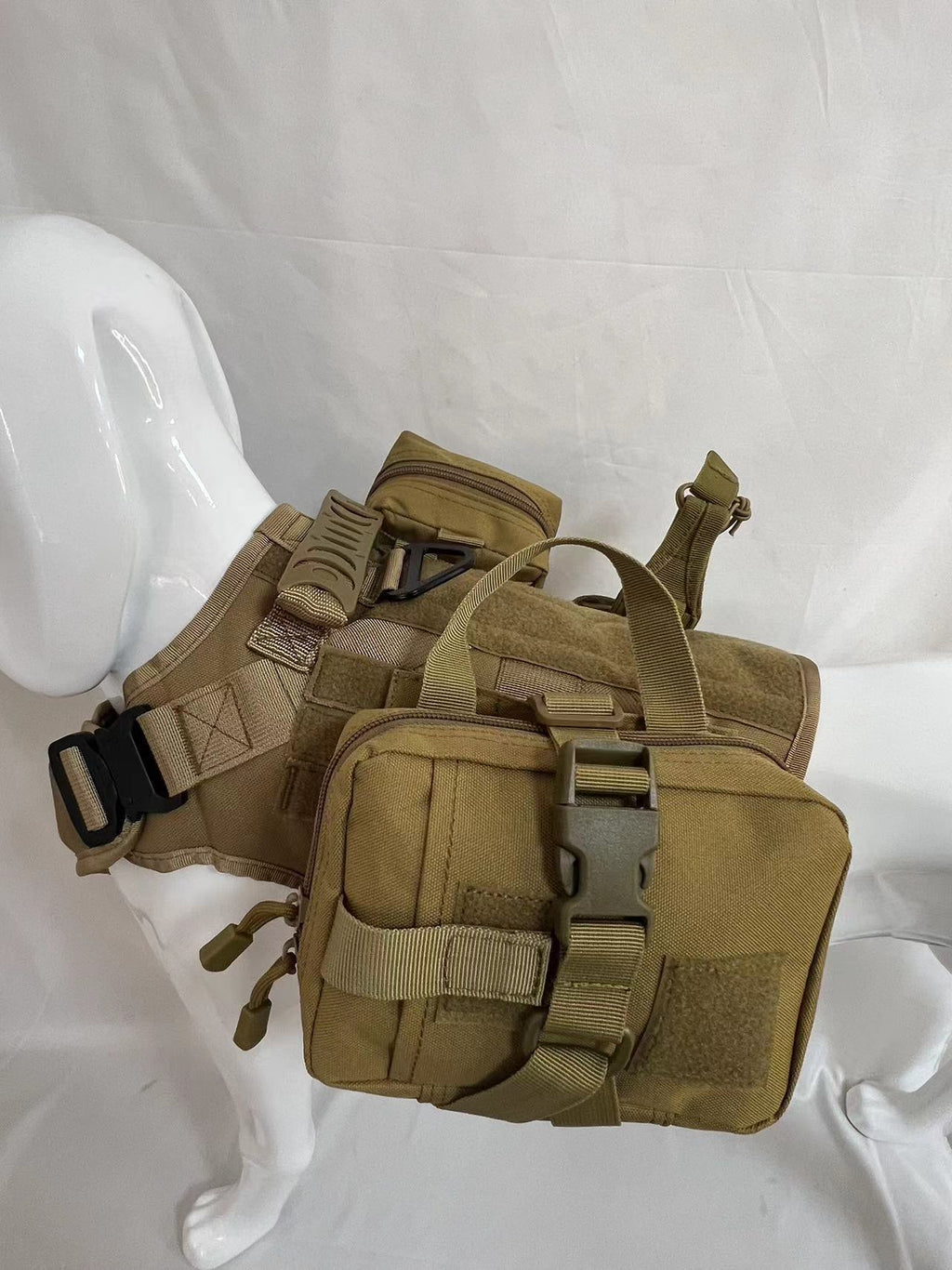 Outdoor Water Bottle Vest Dog Harness Set