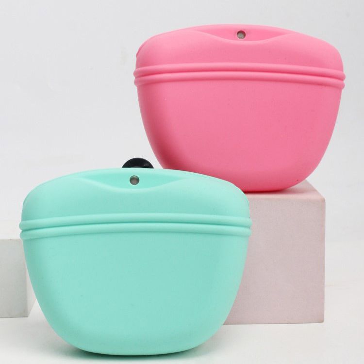 Dog Training Treat Pouch in 6 Colors